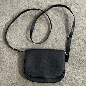 Small jewel/thirty one crossbody